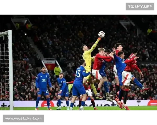 现场直击：篮球欧洲联赛爆冷，卫冕冠军半场落后15分